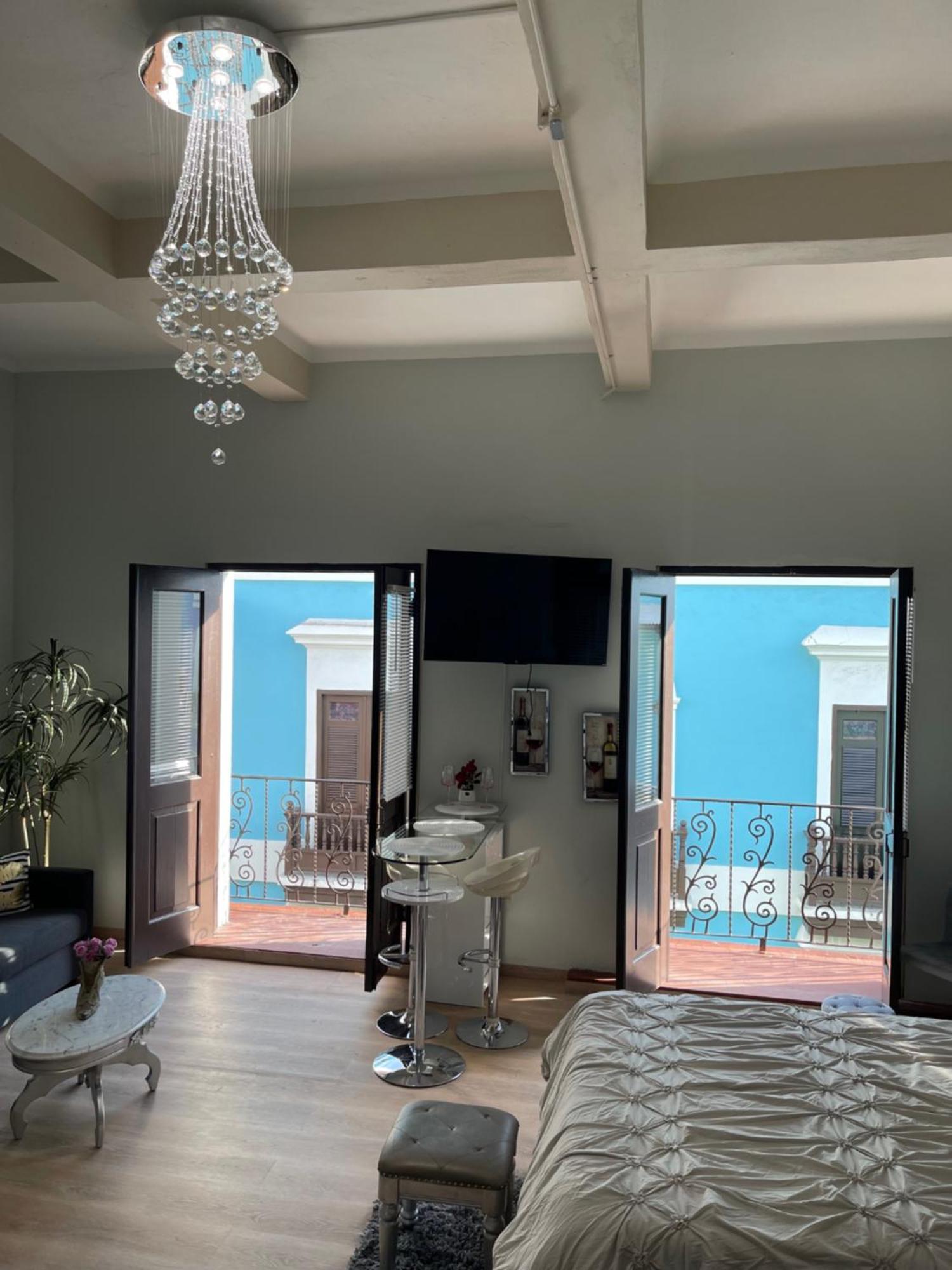 The Balconies Studio, The Marilyn Suite & The Crystal Apartment At Casa Of Essence In Old San Juan Exterior photo