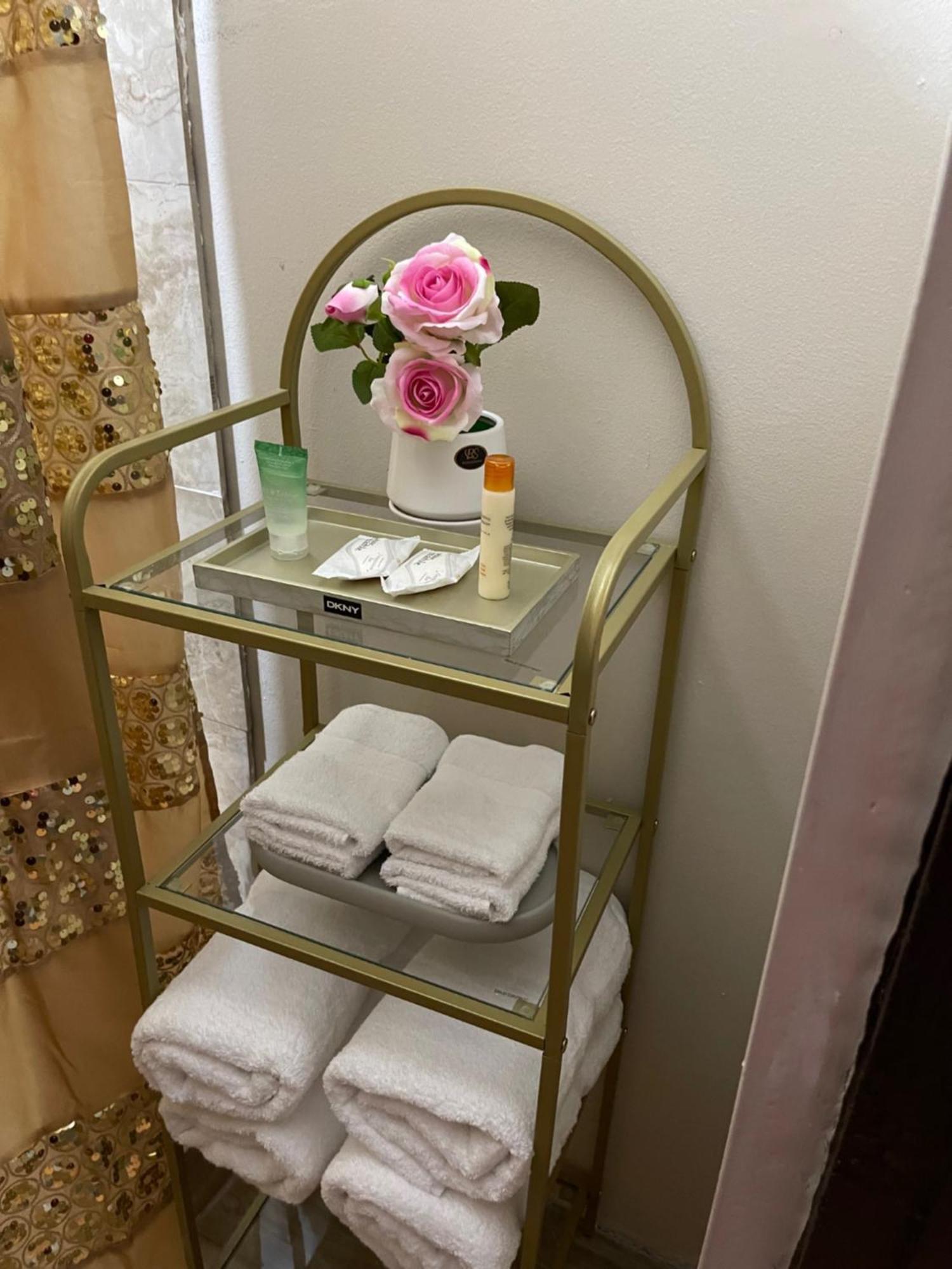 The Balconies Studio, The Marilyn Suite & The Crystal Apartment At Casa Of Essence In Old San Juan Exterior photo